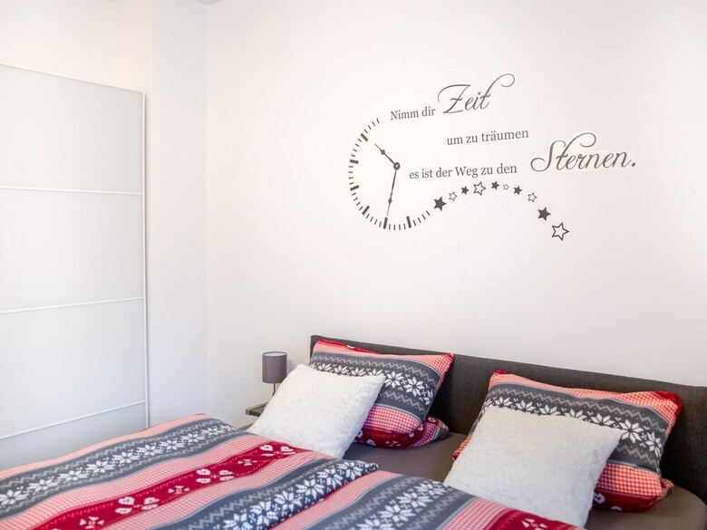 Simplistic Apartment In Neukieritzsch With Garden