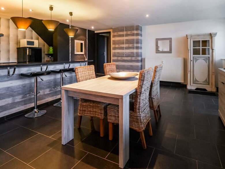 Cosy Chalet In G�romont With Garden And Barbecue