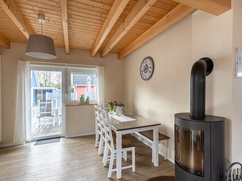 Alluring Holiday Home In Hasel�nne With Sauna