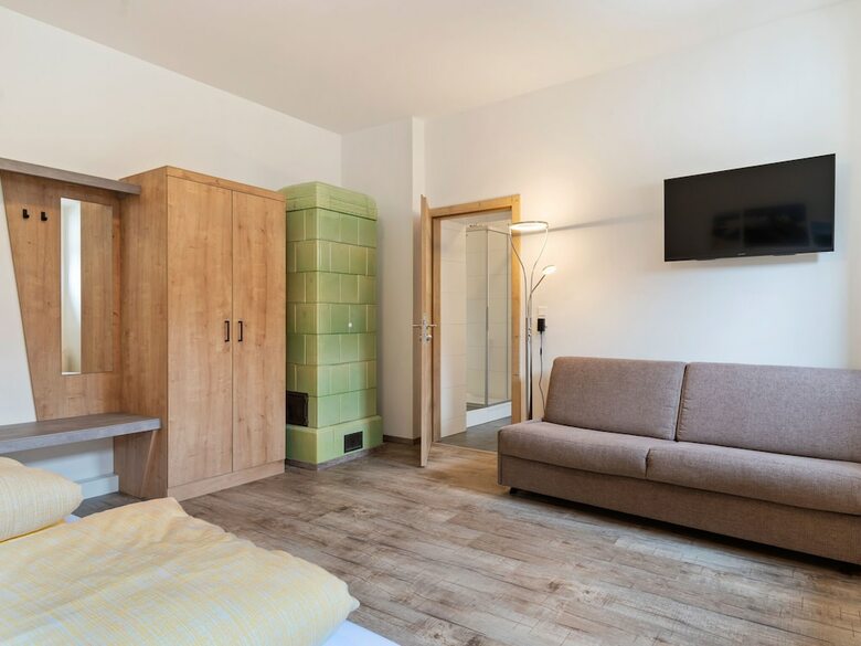 Elegant Apartment In Obervellach Near The Forest