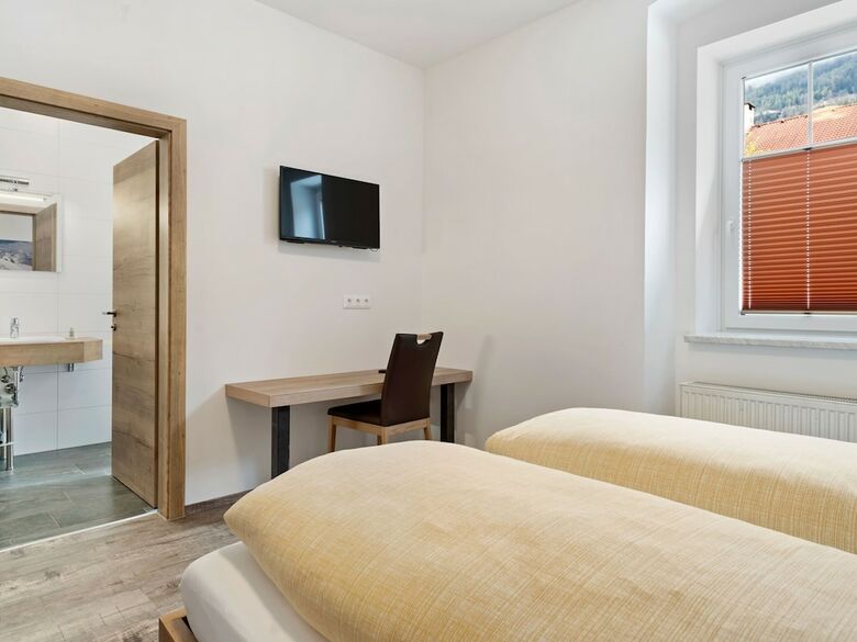Elegant Apartment In Obervellach Near The Forest