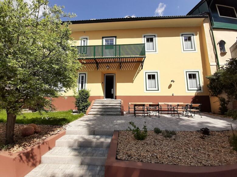 Elegant Apartment In Obervellach Near The Forest