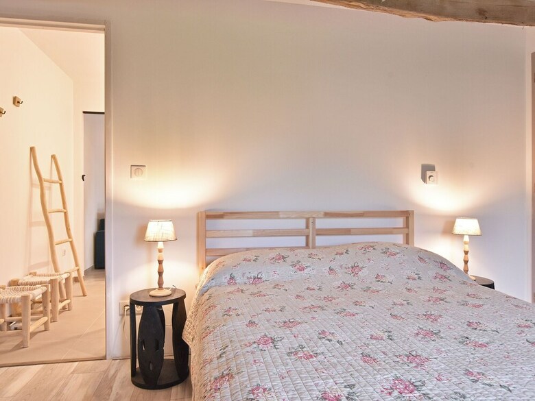 Spacious Holiday Home In Th�gra With Private Pool