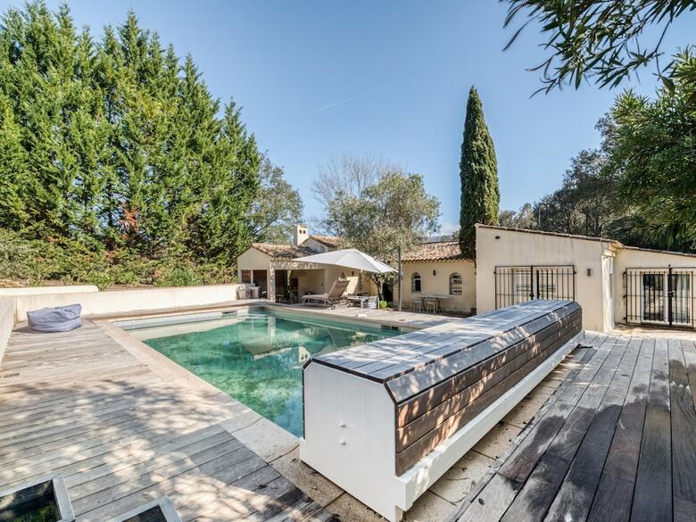 Charming Villa With Private Pool And In Quiet Area In La M�le