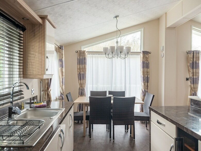 Pleasant Home In Hastings With Garden