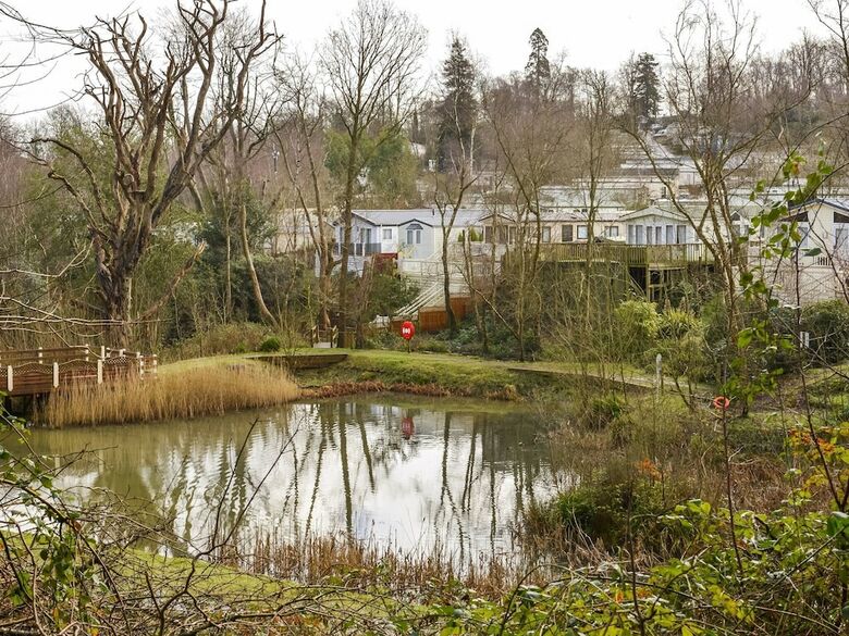 Enticing Home In Hastings Near Castle