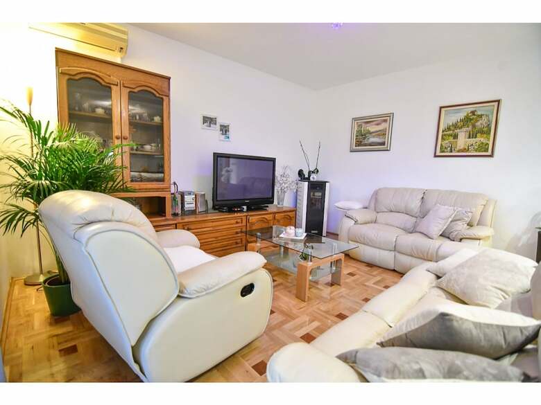 Quaint Holiday Home In Sinj With Private Pool