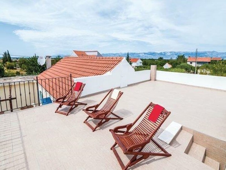 Attractive Holiday Home In Zadar With Private Swimming Pool