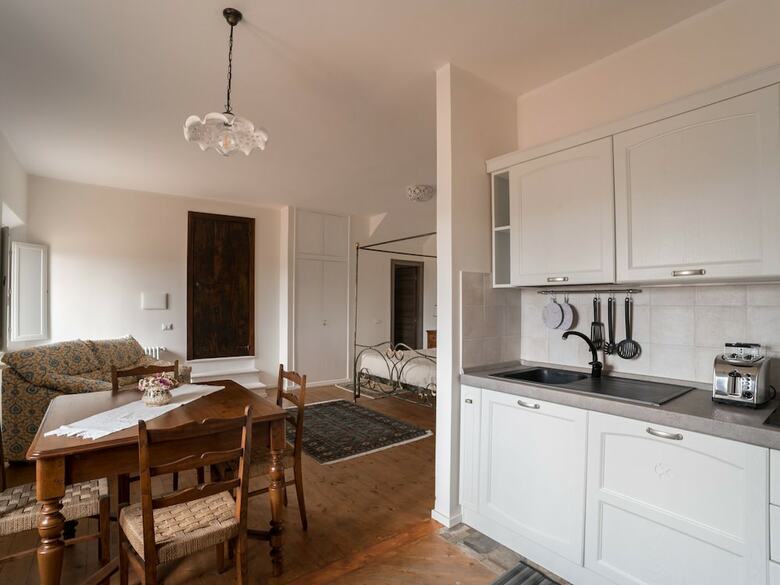 Vintage Holiday Home In Collazzone With Swimming Pool