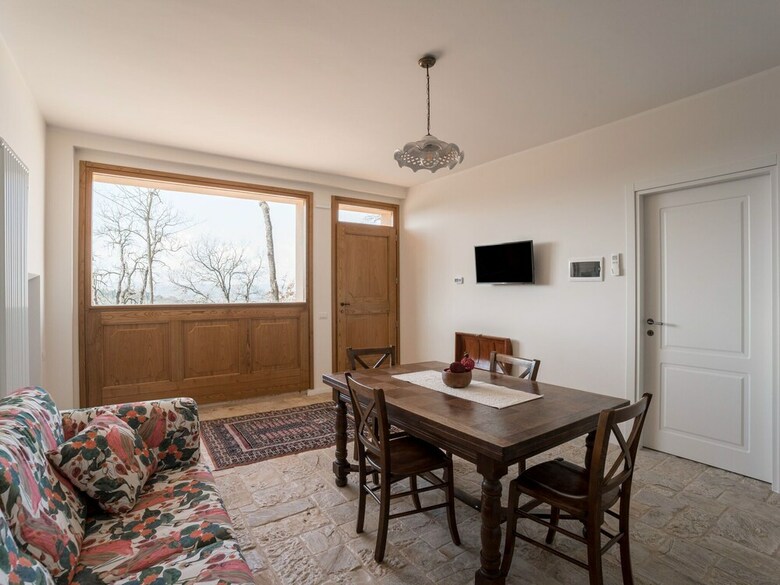 Vintage Holiday Home In Collazzone With Swimming Pool