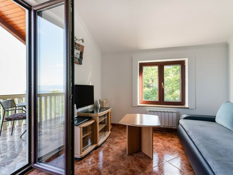 Simplistic Holiday Home In Lovran With Swimming Pool