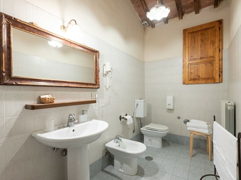 Traditional Apartment In Rapolano Terme With Swimming Pool