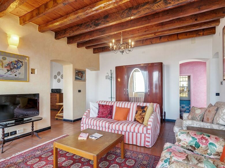 Dreamy Holiday Home In Recco With Swimming Pool