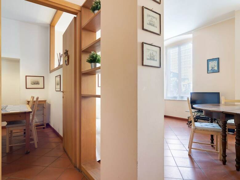 Spacious Apartment In Rapallo With Balcony