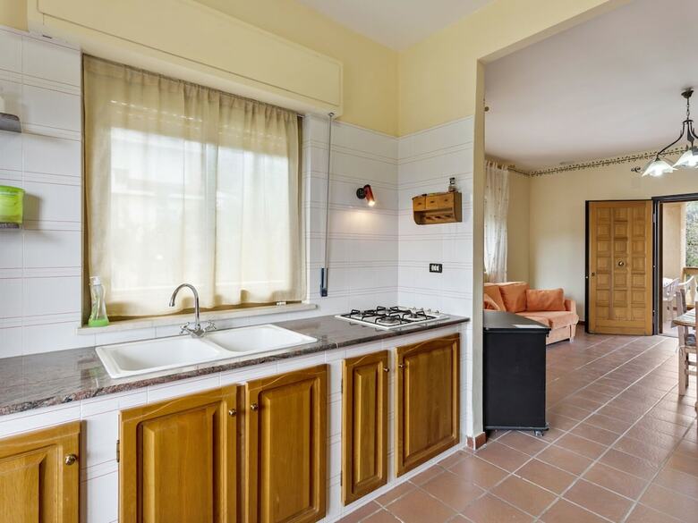 Valley-view Villa In Trabia With Swimming Pool