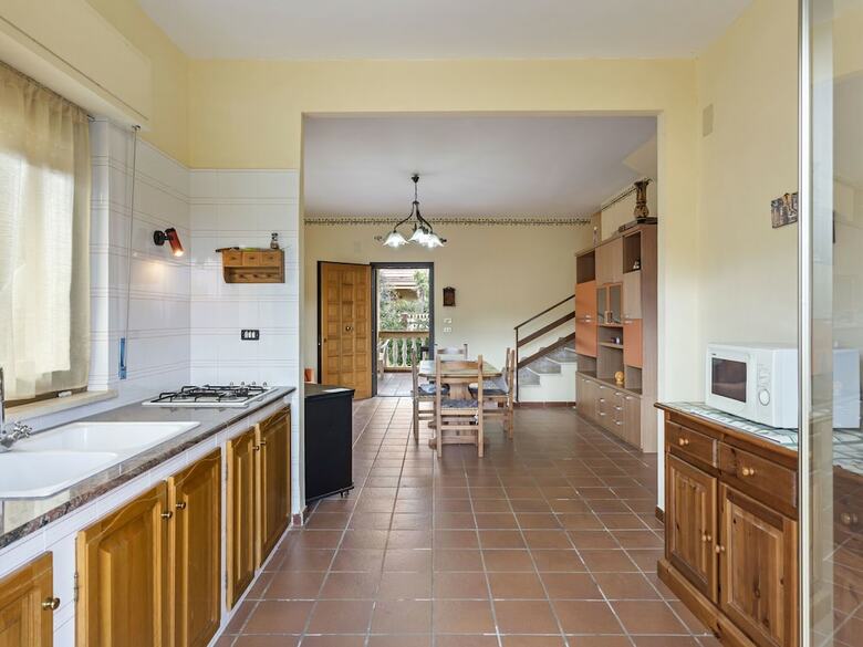 Valley-view Villa In Trabia With Swimming Pool
