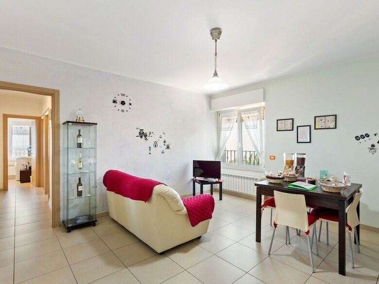 Modern Apartment In Recanati Near Palazzo Venieri