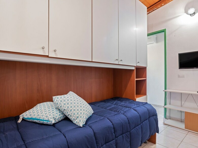 Comfortable Holiday Home In Sicily With Tv