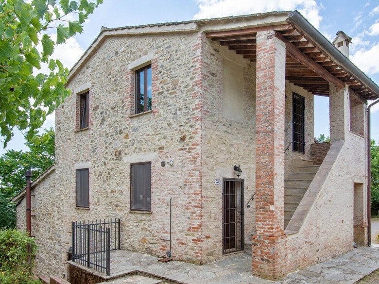 Cosy Apartment In Perugia - Tavernacce With Swimming Pool