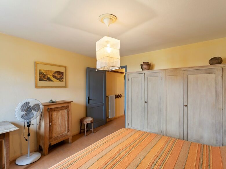Pretty Holiday Home In Castiglion Fiorentino With Pool