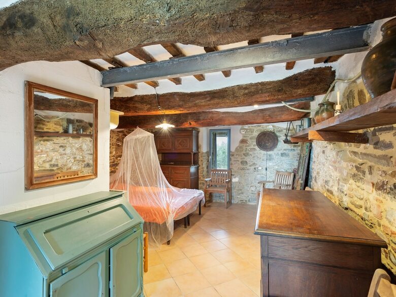 Pretty Holiday Home In Castiglion Fiorentino With Pool