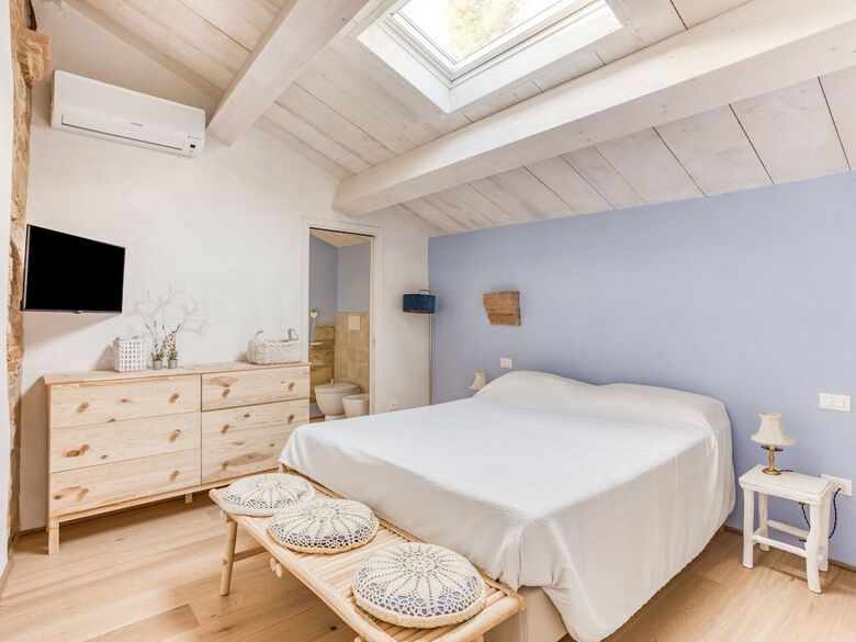 Modern Villa In Pesaro With Private Swimming Pool