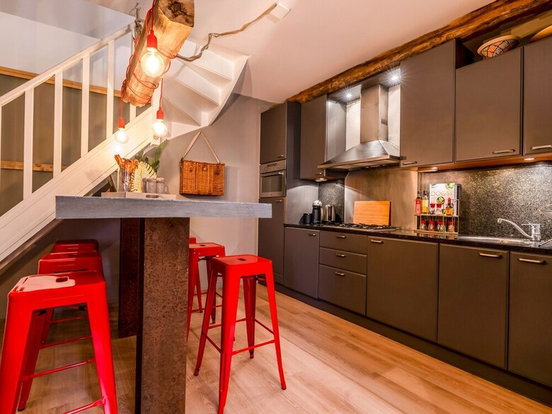 Lavish Holiday Home In Spaubeek With Turkish Cabin
