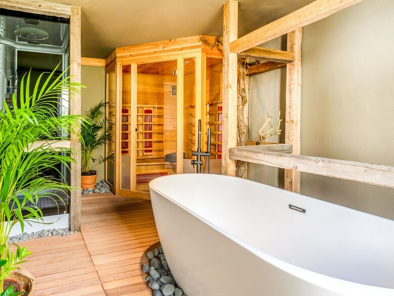 Lavish Holiday Home In Spaubeek With Turkish Cabin