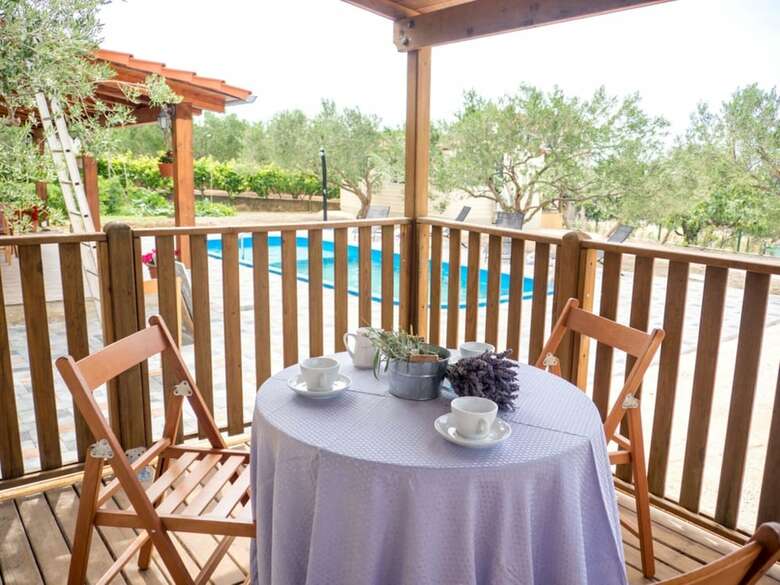 Enticing Mobile Home In Pako?tane With Swimming Pool