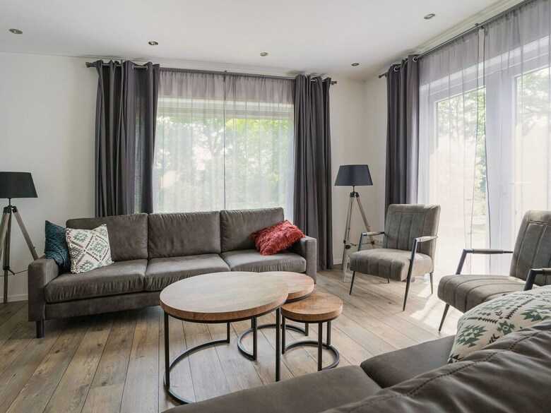 Scenic Villa In Lemele With Garden And Parking