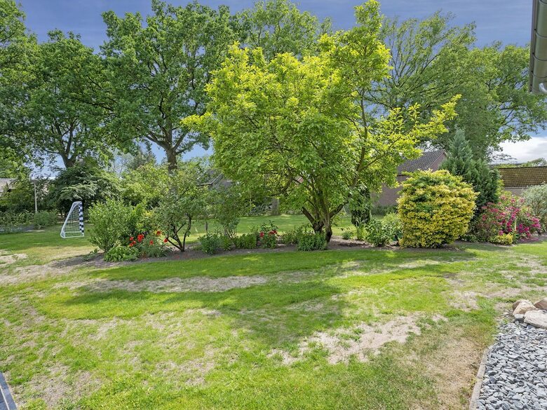 Scenic Villa In Lemele With Garden And Parking
