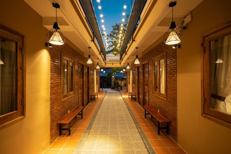 Hotel The Yard Phu Quoc