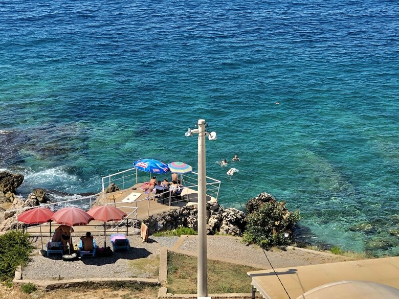 Open Sea Luxury Apartments