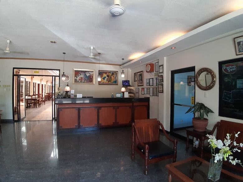 Hotel Oyo 612 New Casamila