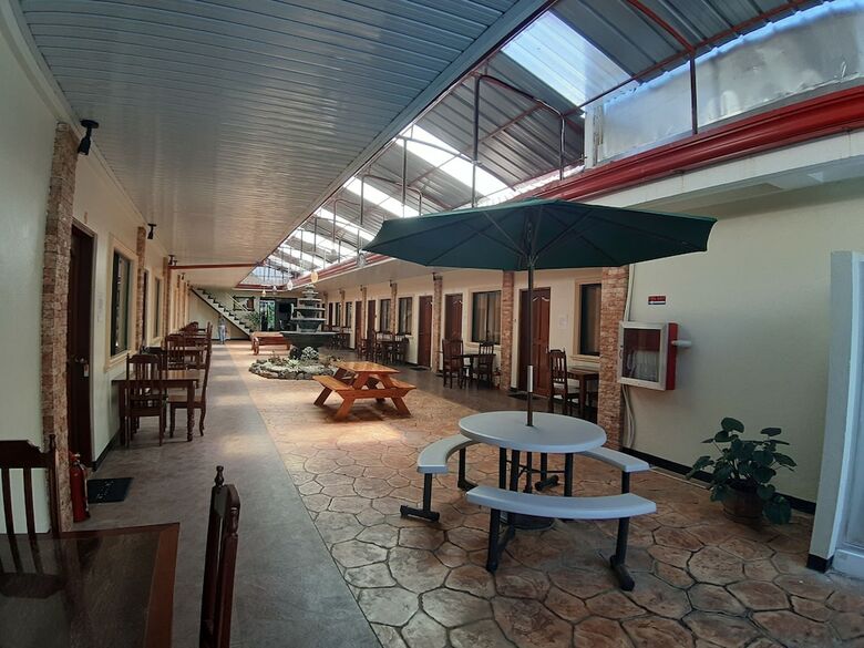 Hotel Oyo 612 New Casamila