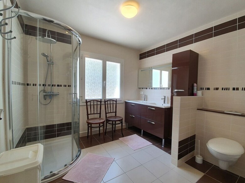 Quaint Holiday Home In Languedoc-roussillon With Pool