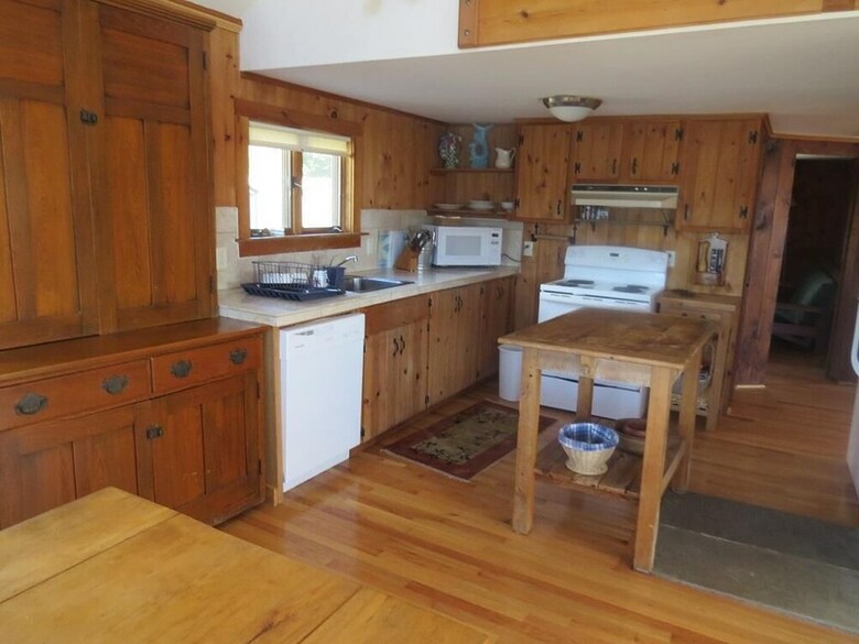 604 Orleans Road - Three Bedroom House