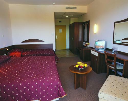 Continental Park Hotel