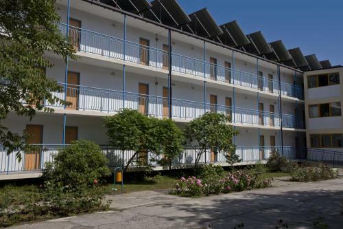 Continental Park Hotel