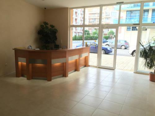 Aparthotel Beatris Family Hotel