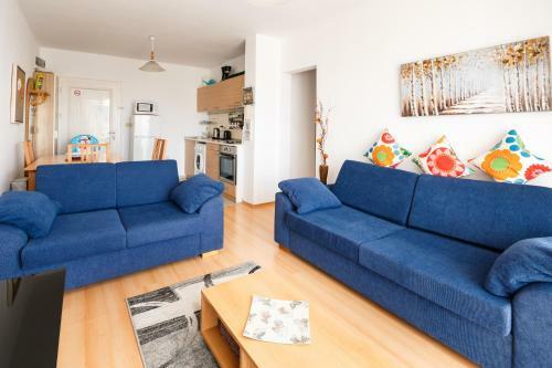 Sea View Apartment In New Line Village
