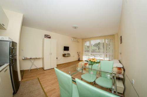 Aparthotel Holiday Garden Hotel