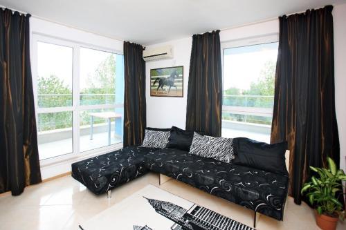 Sofia Apartments In Sunny Residence