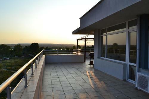 Sun City Apartments