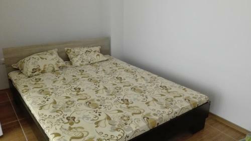 Sun City Apartments
