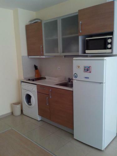 Sun City Apartments