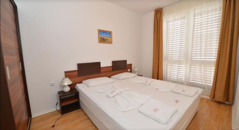 Romance Marine Aparthotel
