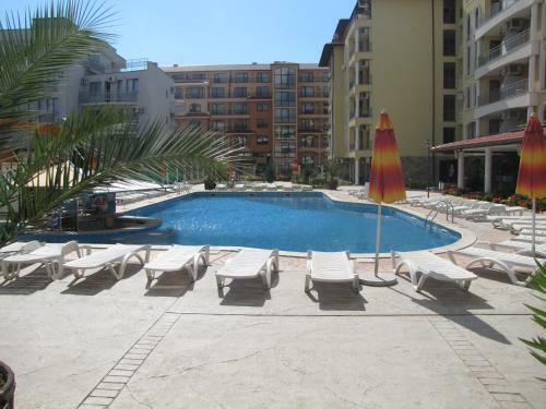 Sb Rentals Apartments In Royal Dreams Complex