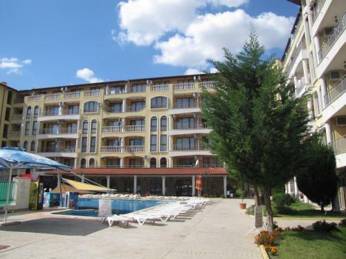 Sb Rentals Apartments In Royal Dreams Complex