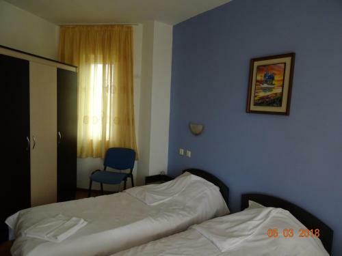 Hostal Guest House Rezvaya